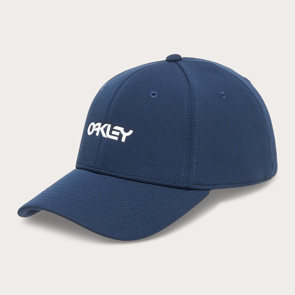 Oakley Men's 6 Panel Stretch Metallic Hat