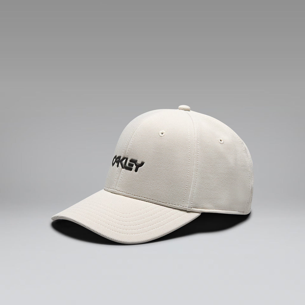 Oakley Men's 6 Panel Stretch Metallic Hat - Black