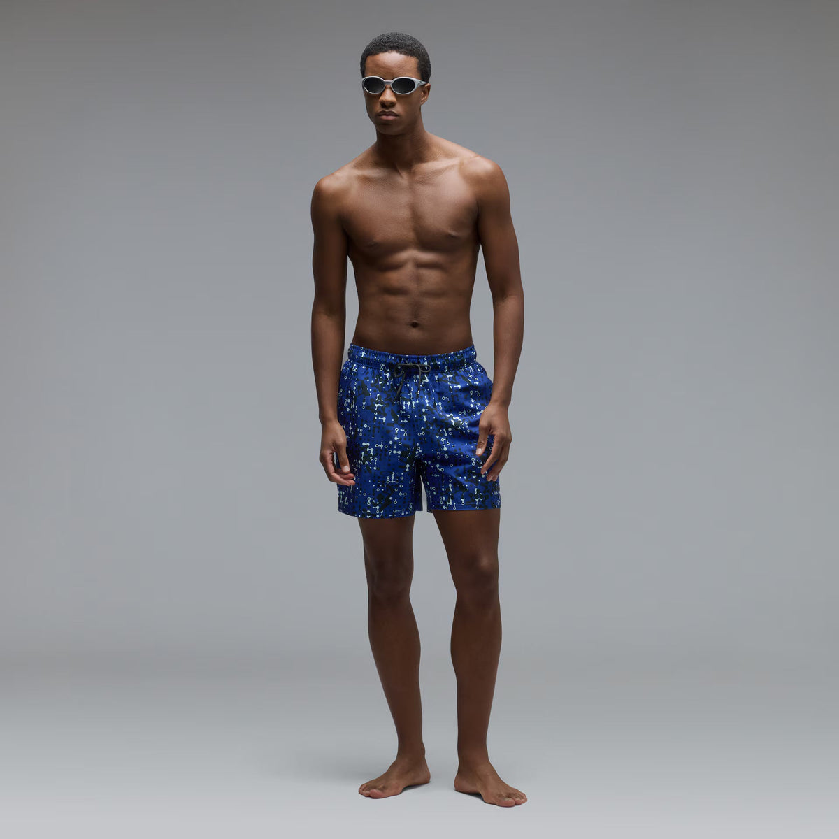 Oakley Men's All Hibiscus 17'' Beachshort