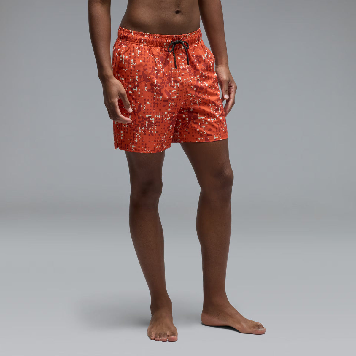 Oakley Men's All Hibiscus 17'' Beachshort - Monog Pixel Aviator Oran