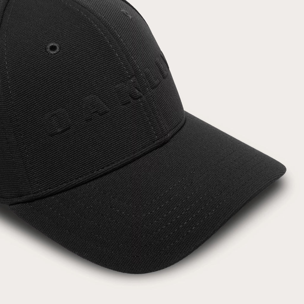 Oakley Men's Bark Embossed Hat - Black/Red