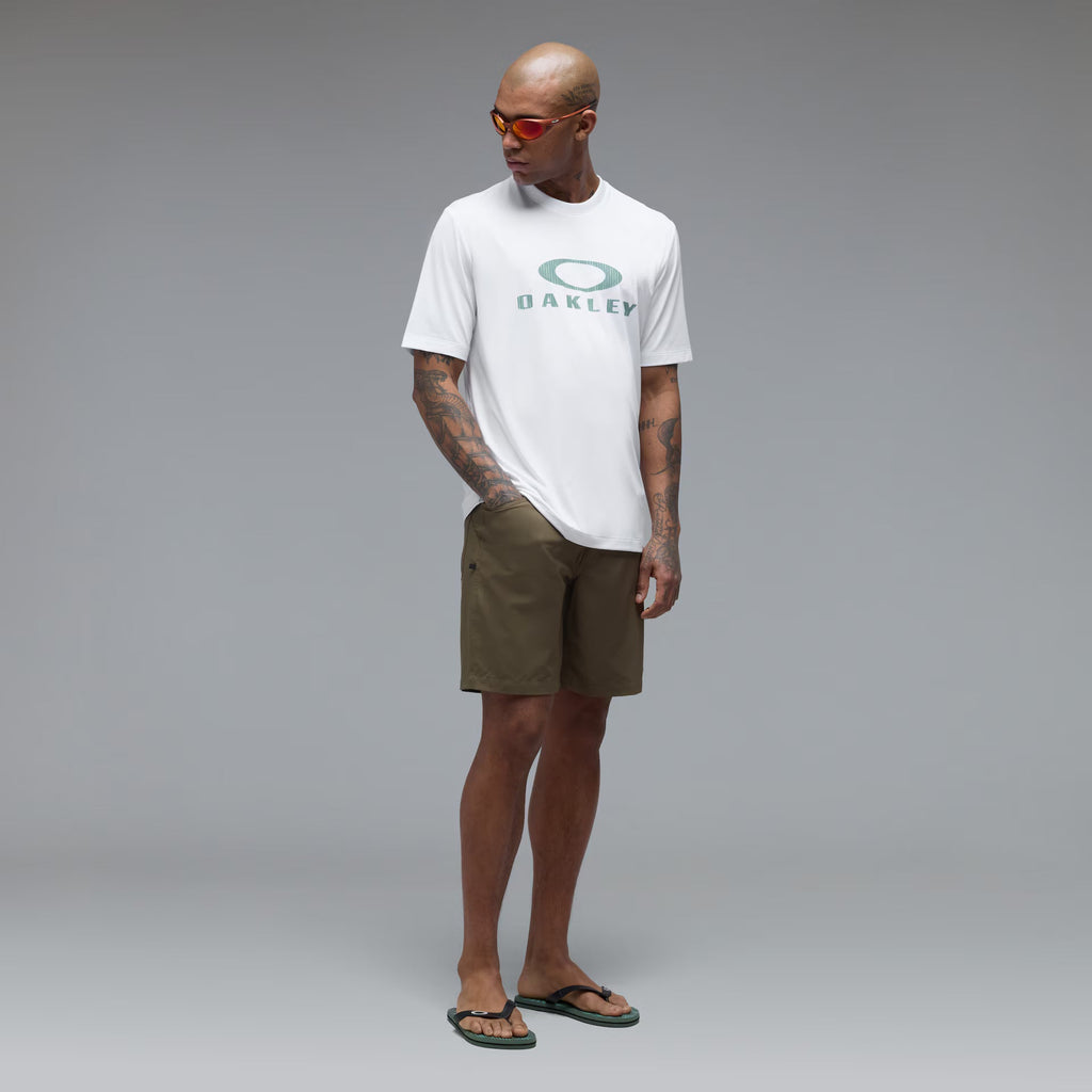 Oakley Men's Baseline Hybrid 18” Short - Olive