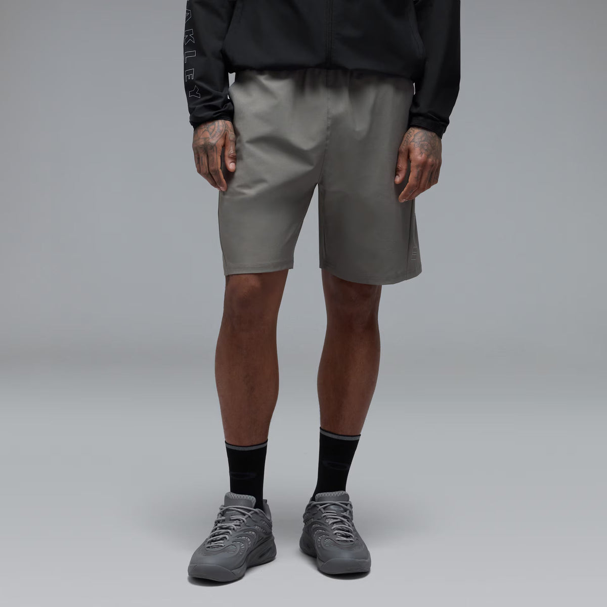 Oakley Men's Edge Force Active Short - Gray