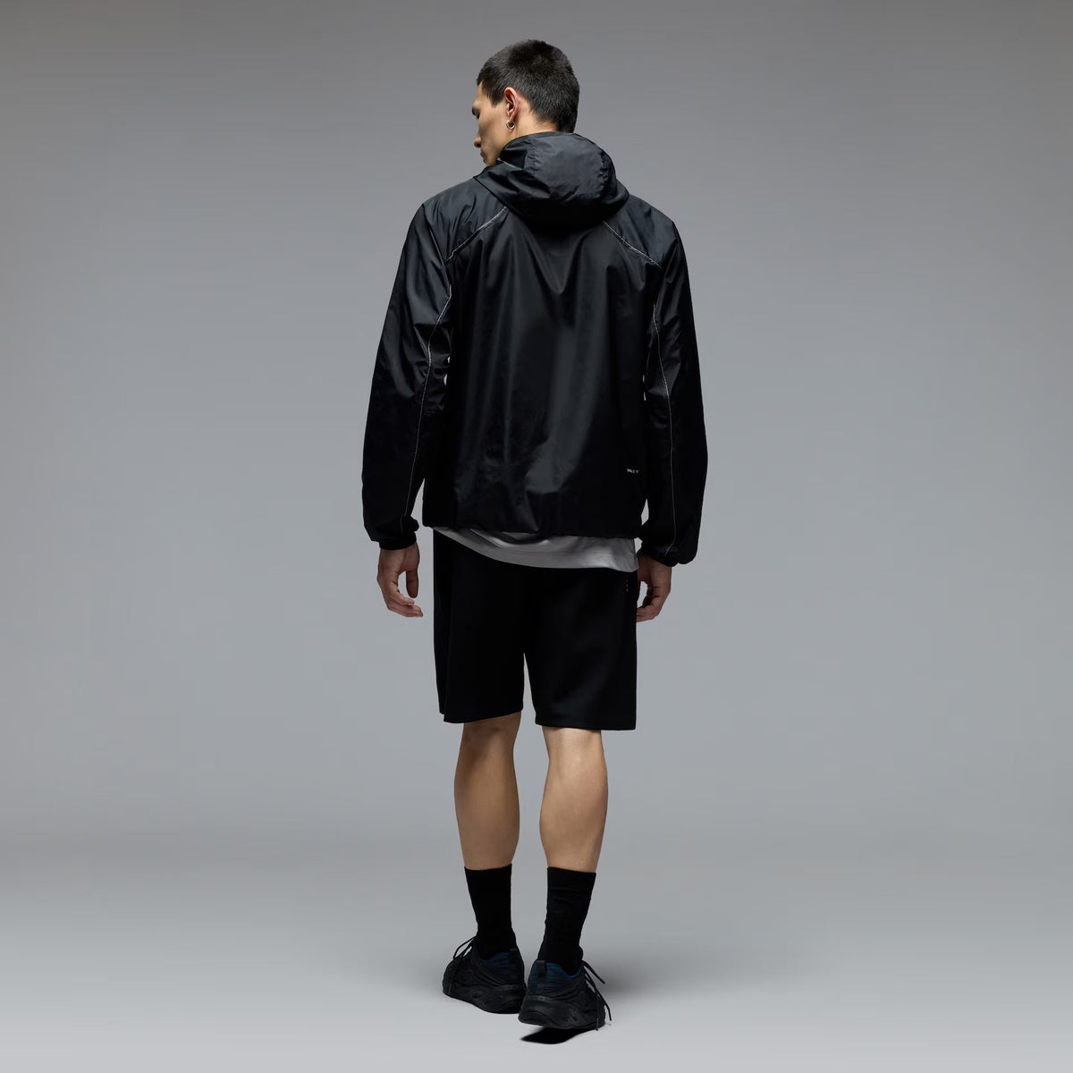 Oakley Men's Edge Force Windbreaker - Black