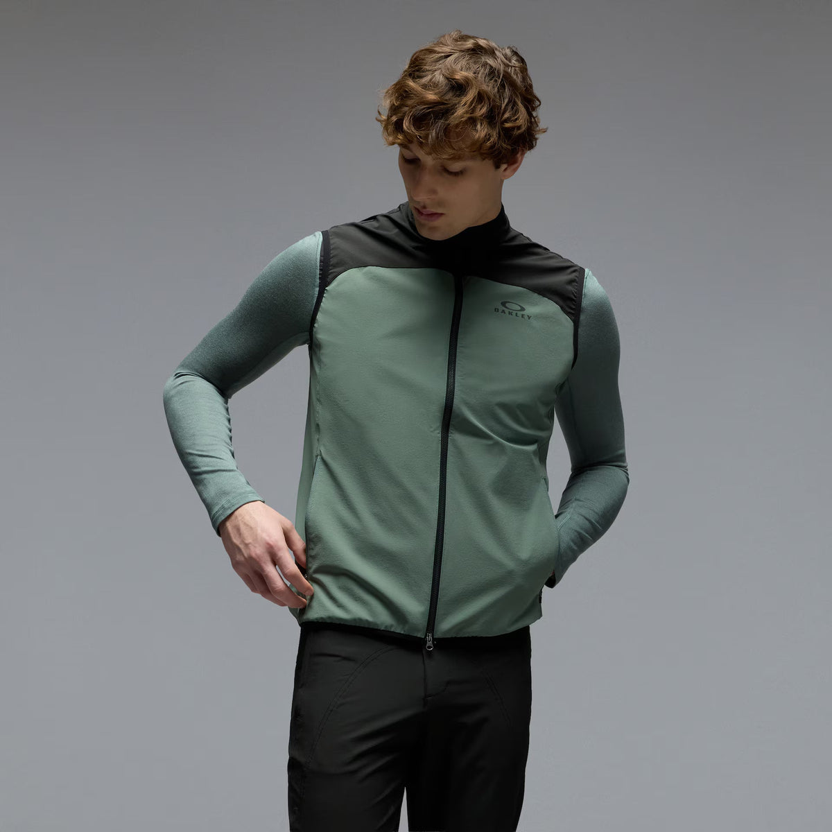Oakley Men's Elements Vest - Green