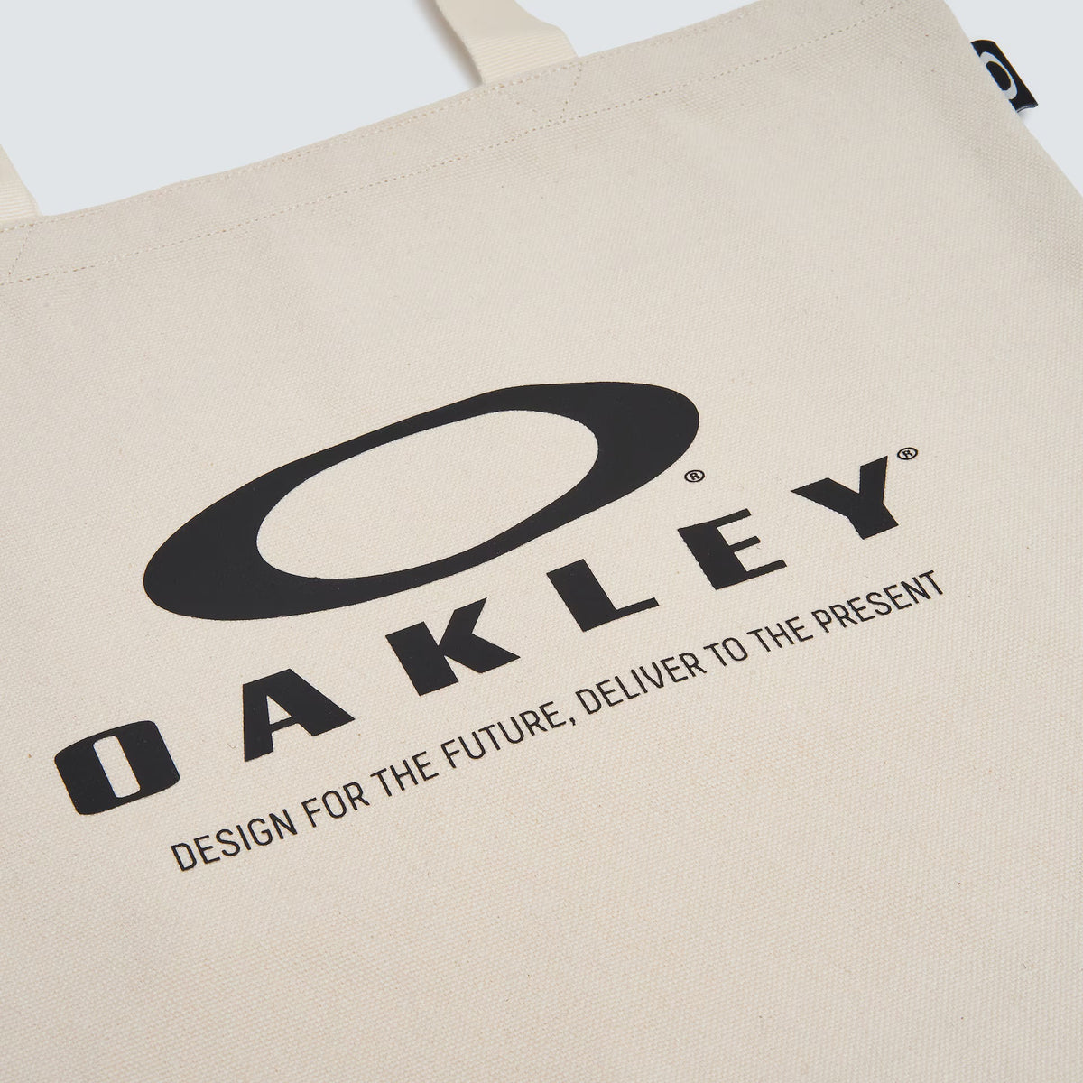 Oakley Men's Essential Canvas Tote 7.0 - Natural