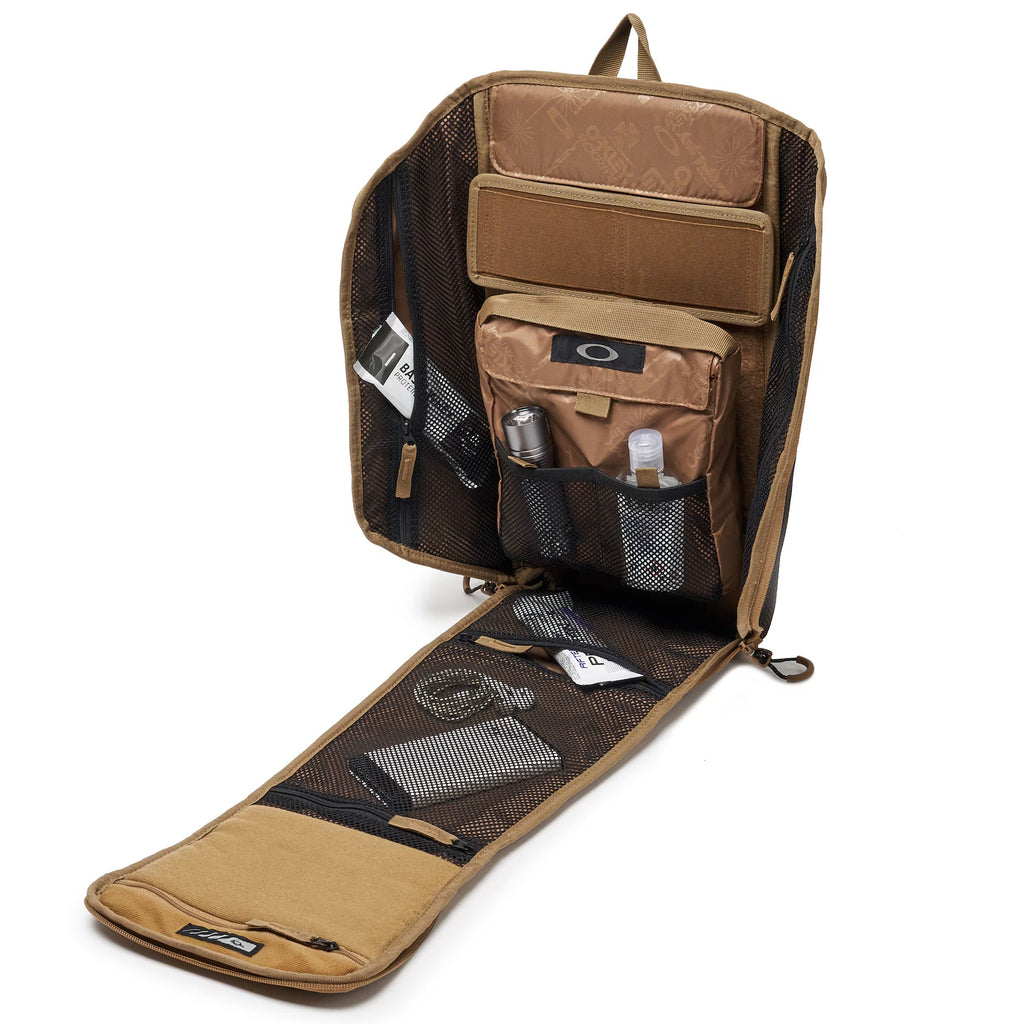 Oakley Men's Extractor Sling Pack 2.0 - Coyote