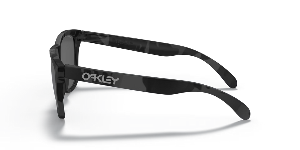 Oakley Men's Frogskins (low Bridge Fit) Sunglasses - Black
