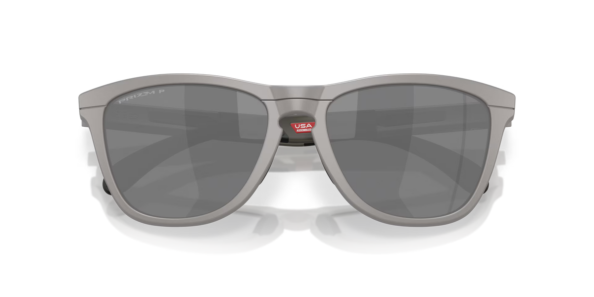 Oakley Men's Frogskins Range Sunglasses - Titanium