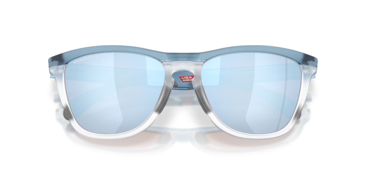 Oakley Men's Frogskins Range Xl Sunglasses - Transparent Stonewash/Clear