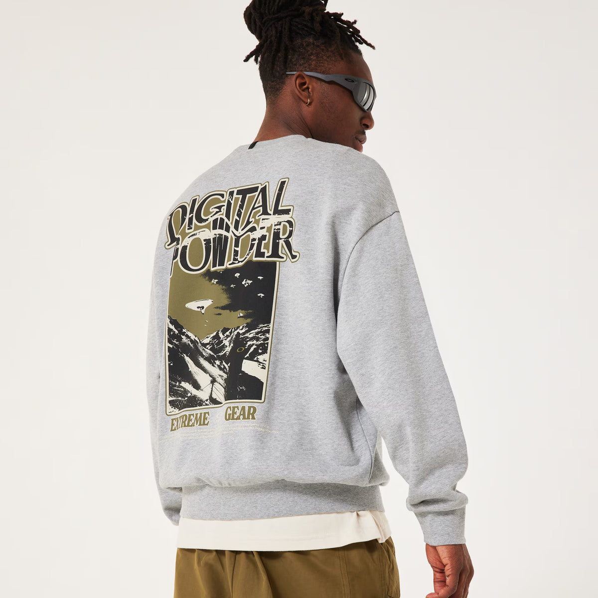 Oakley Men's Futurescape Powder Crewneck - New Granite Heather