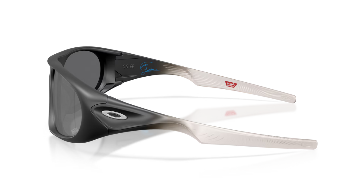Oakley Men's Gabriel Medina Signature Series Neoforma Sunglasses - Black