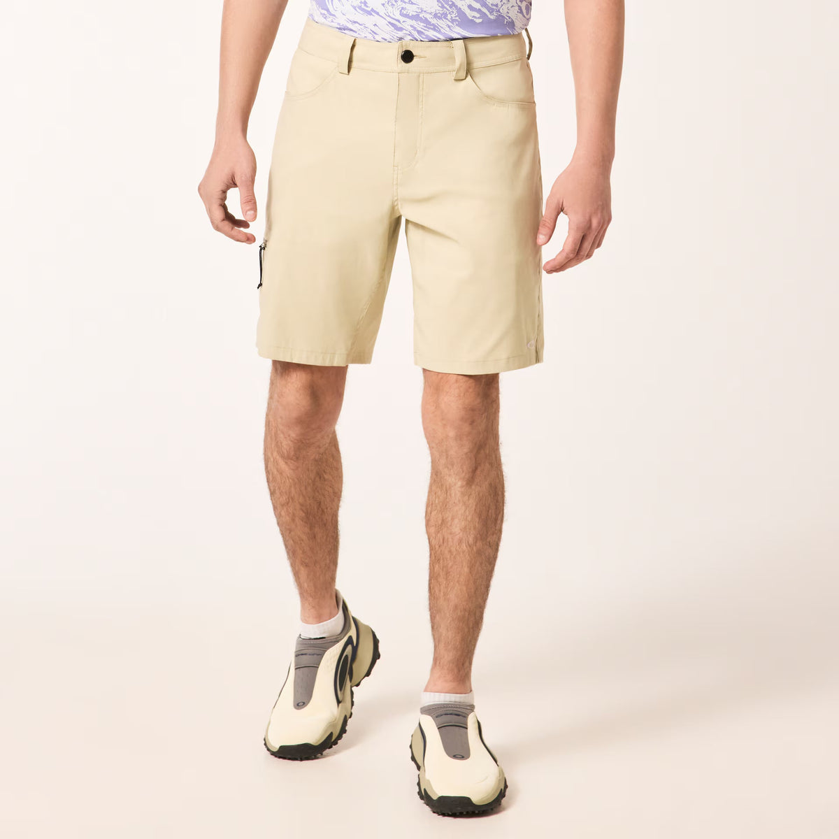 Oakley Men's Golf Hybrid Short - White/Silver