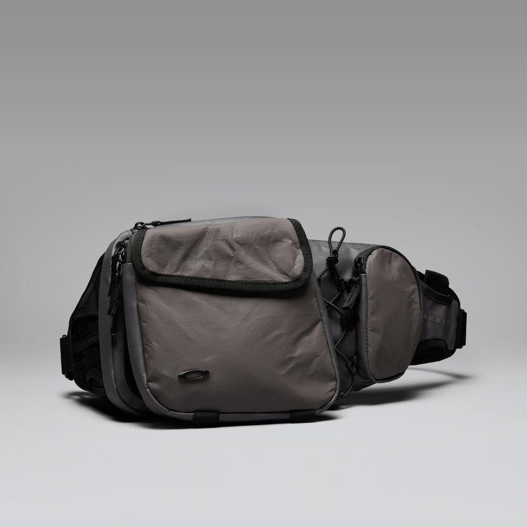 Oakley Men's Latitude Flex Belt Bag - Gray