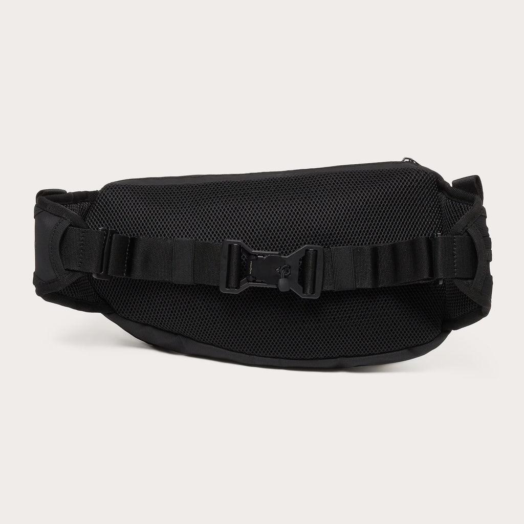 Oakley Men's Latitude Flex Belt Bag - Black