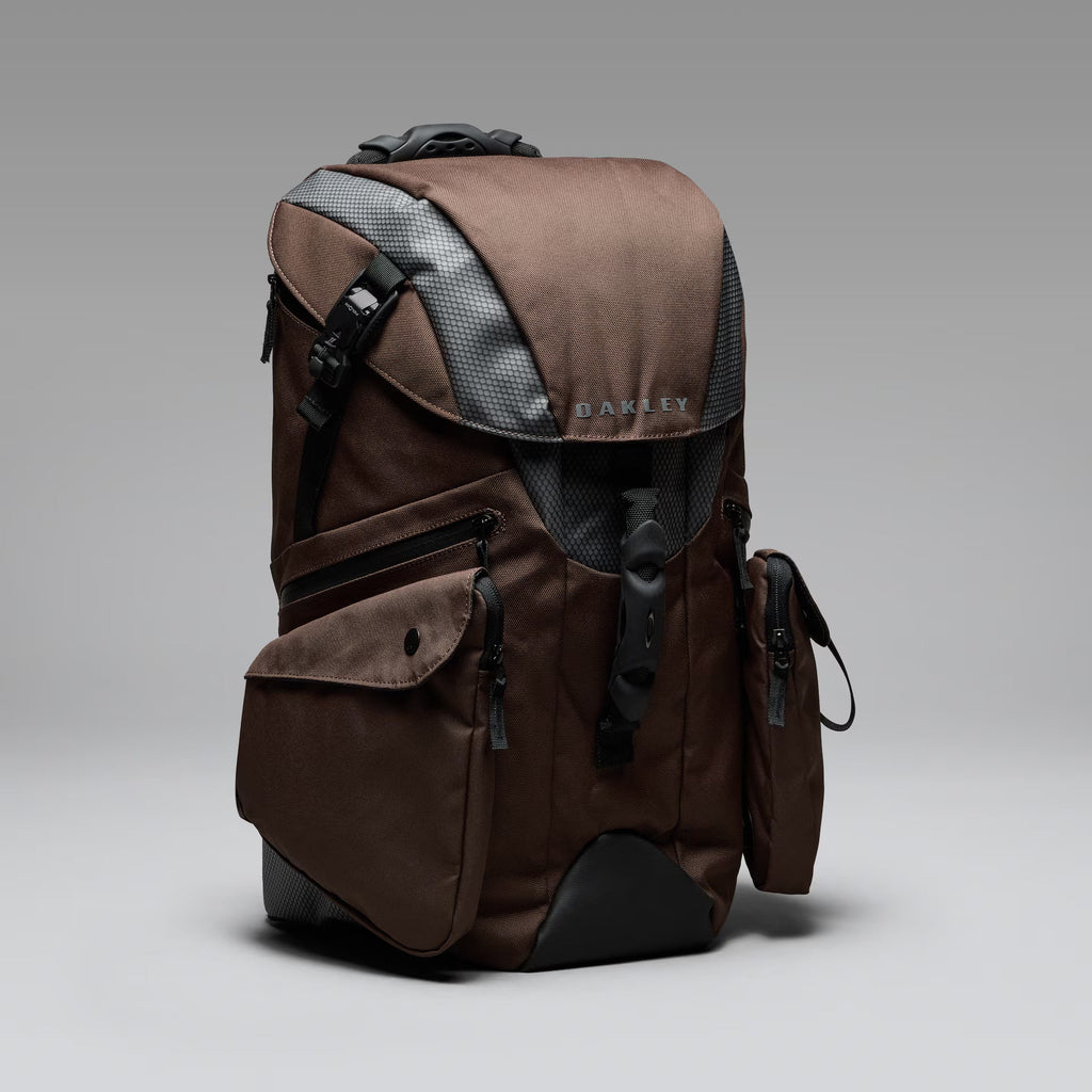 Oakley Men's Latitude Flex Pack - Dark Umber