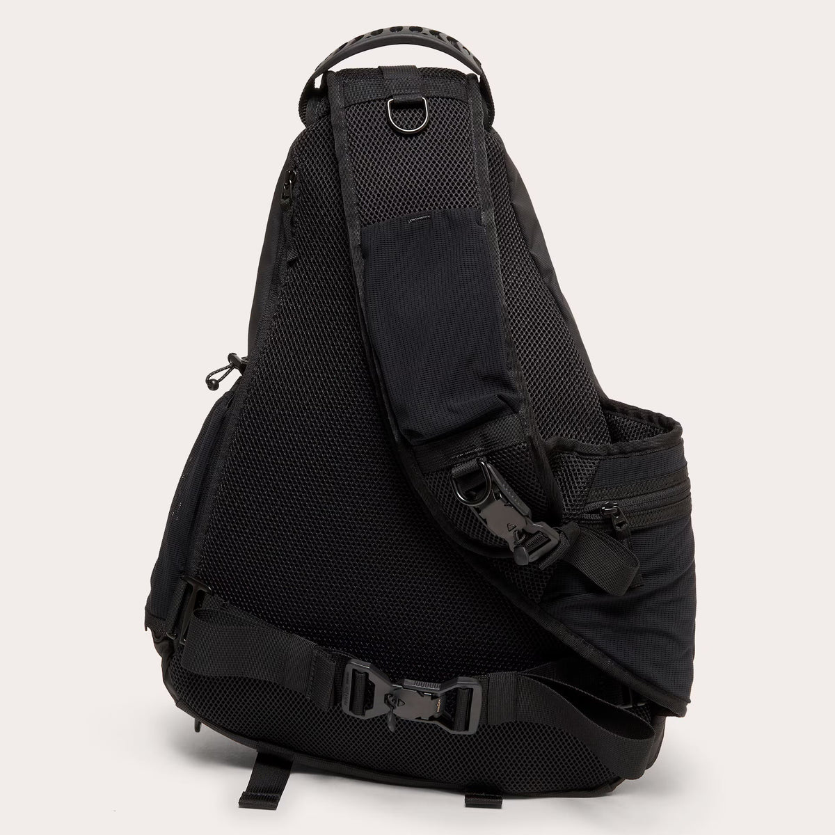 Oakley Men's Latitude Sling Pack - Black