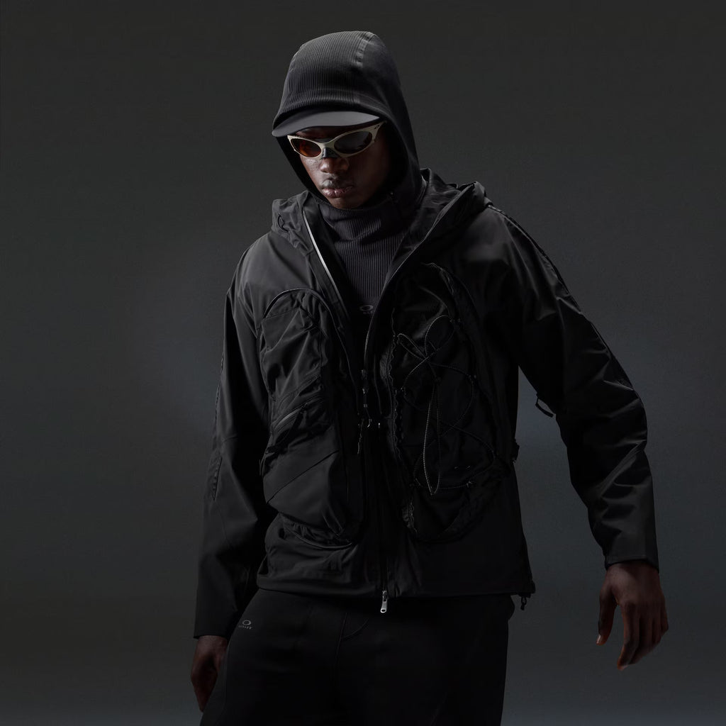 Oakley Men's Latitude Veil Slingpack Jacket - Black