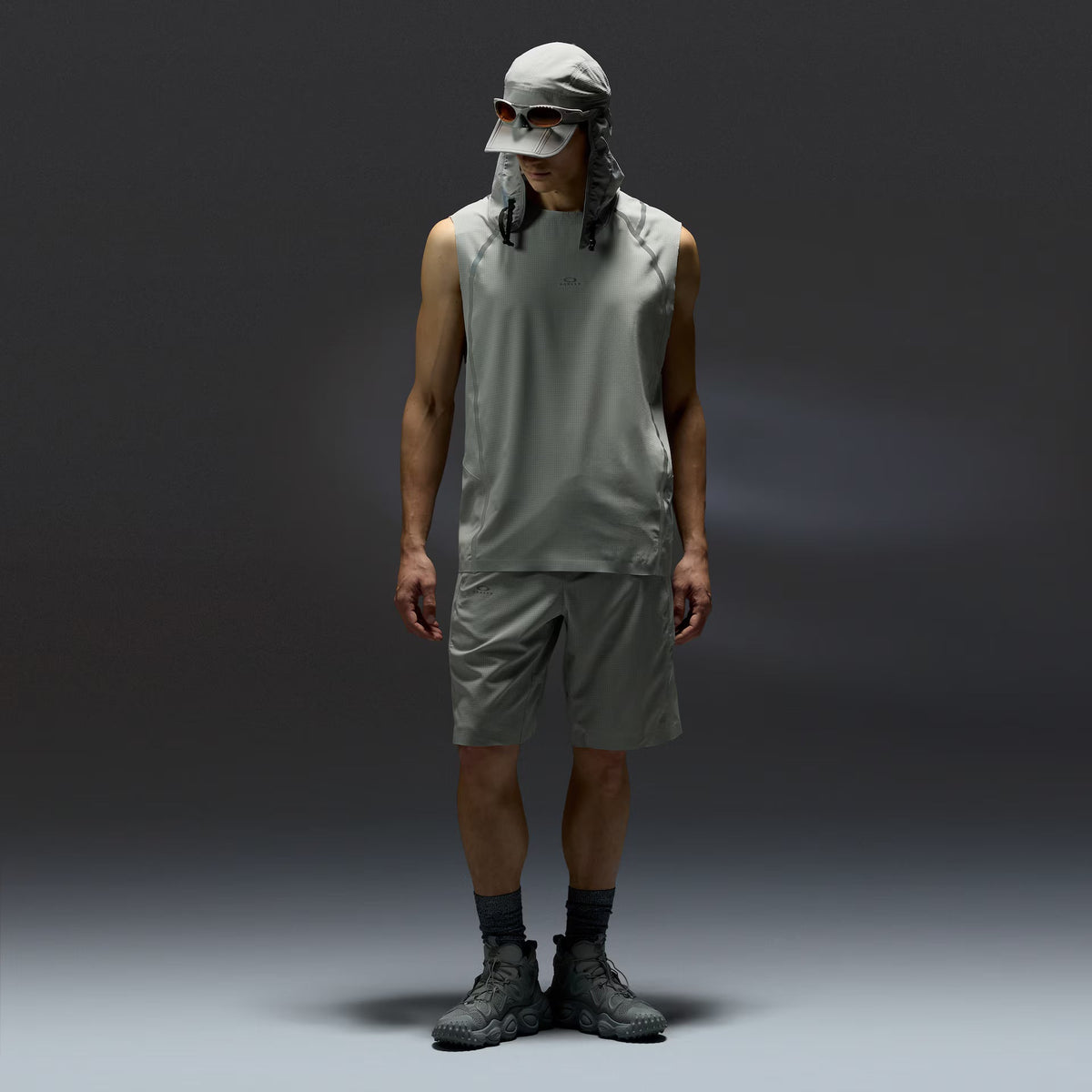 Oakley Men's Latitude Veil Tank - Cement