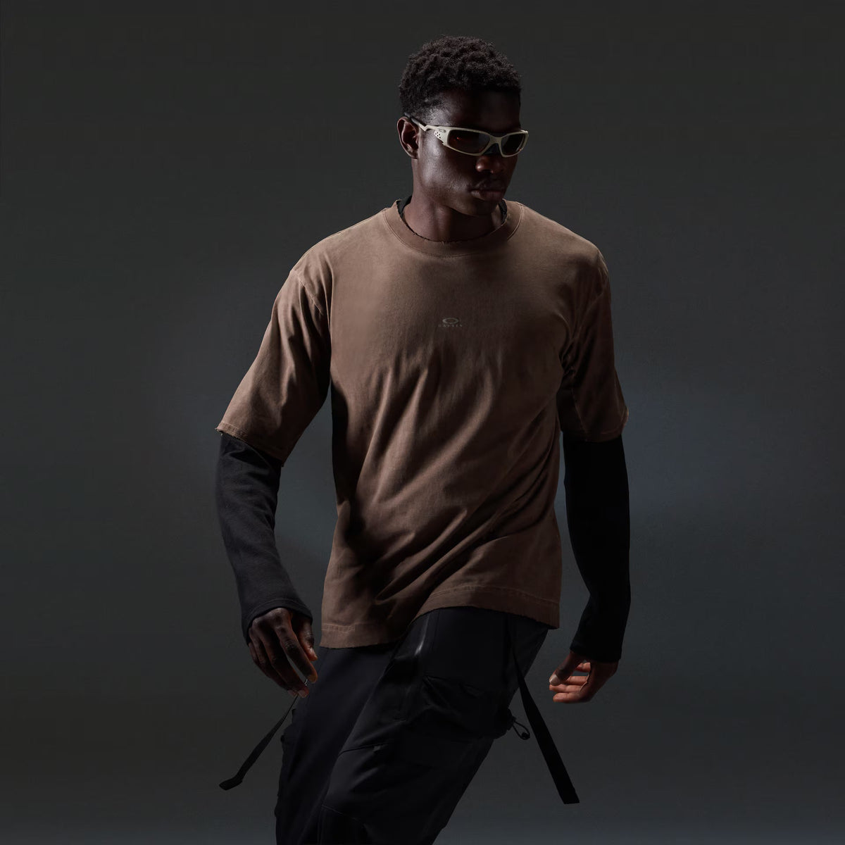 Oakley Men's Latitude Veil Tee - Dark Umber