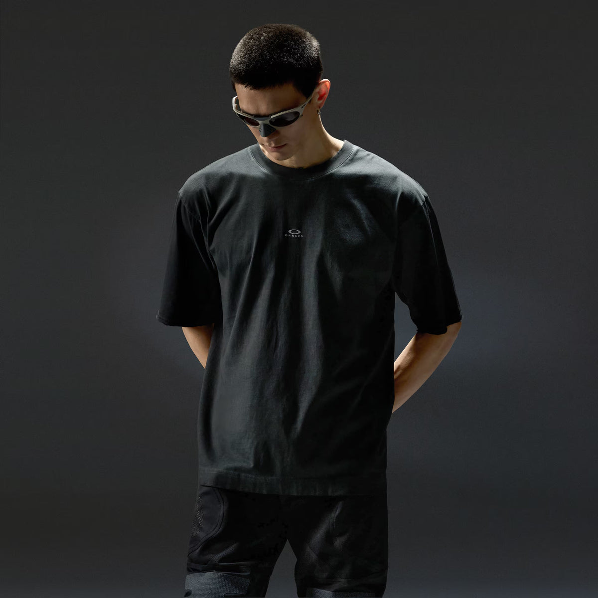 Oakley Men's Latitude Veil Tee - Black