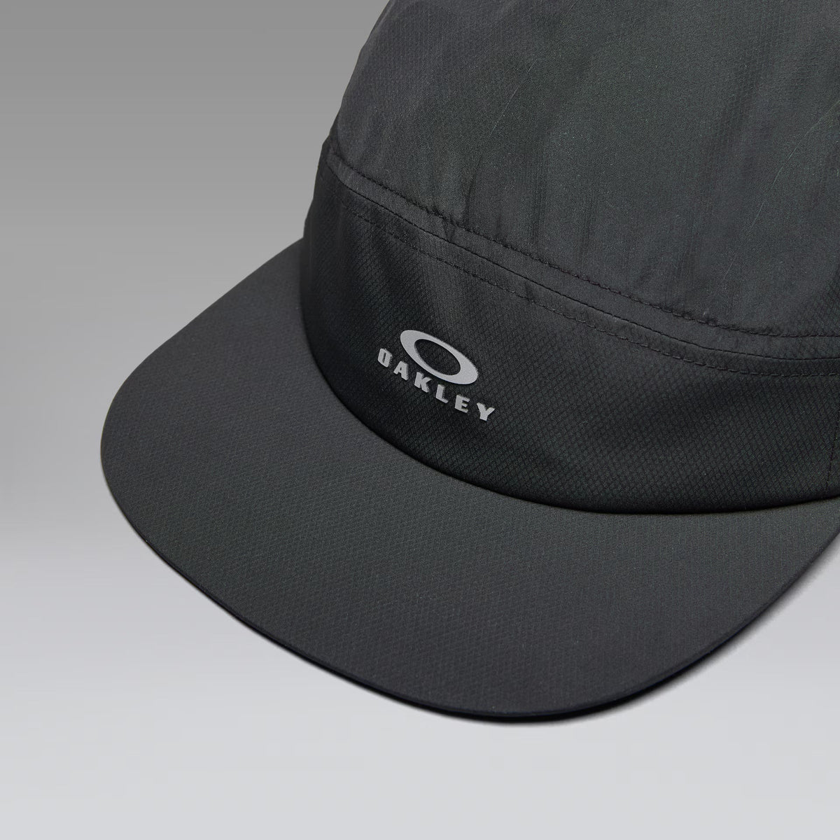 Oakley Men's Latitude Waterproof Cap