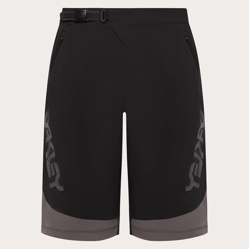 Oakley Men's Maven Scrub Short - Black/Grey