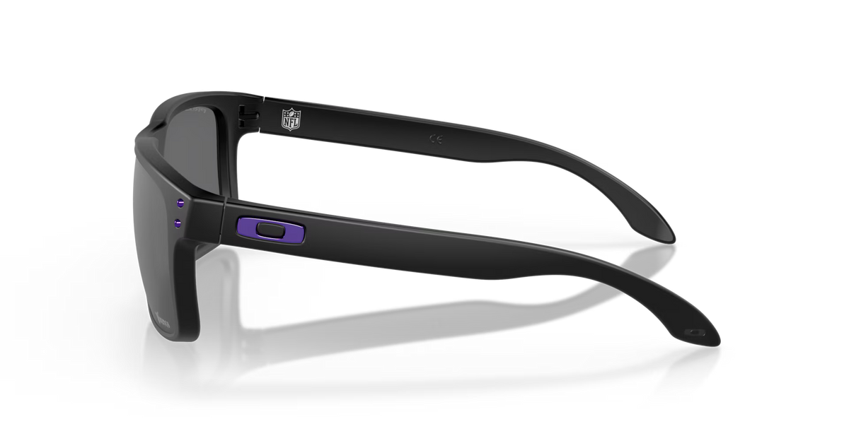 Oakley Men's Minnesota Vikings Holbrook Sunglasses