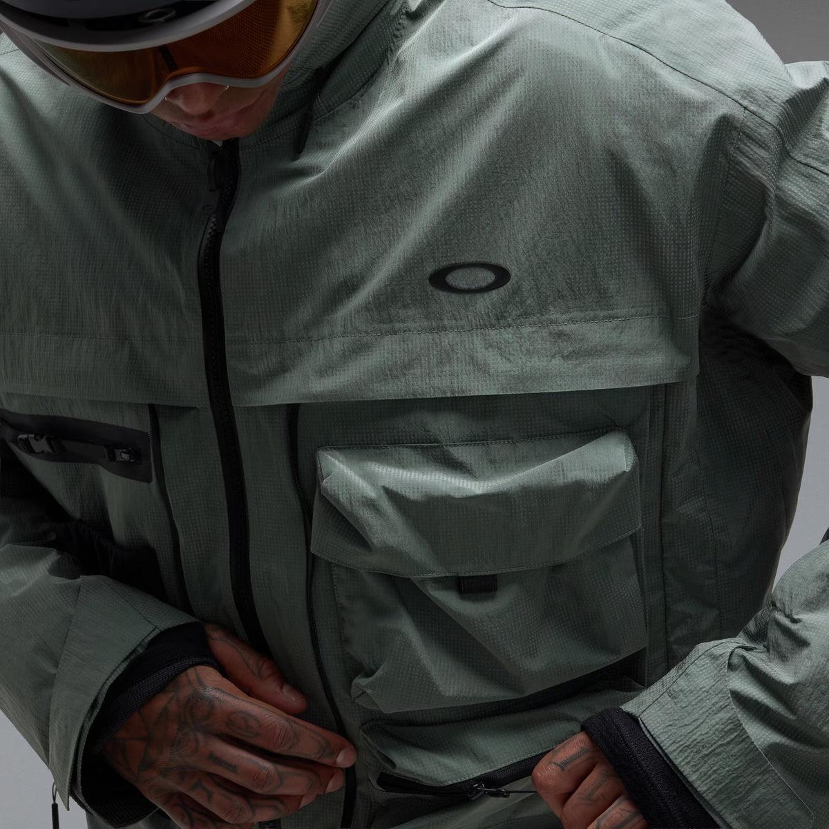 Oakley Men's Mthod Glow Shell Jacket​ - Green