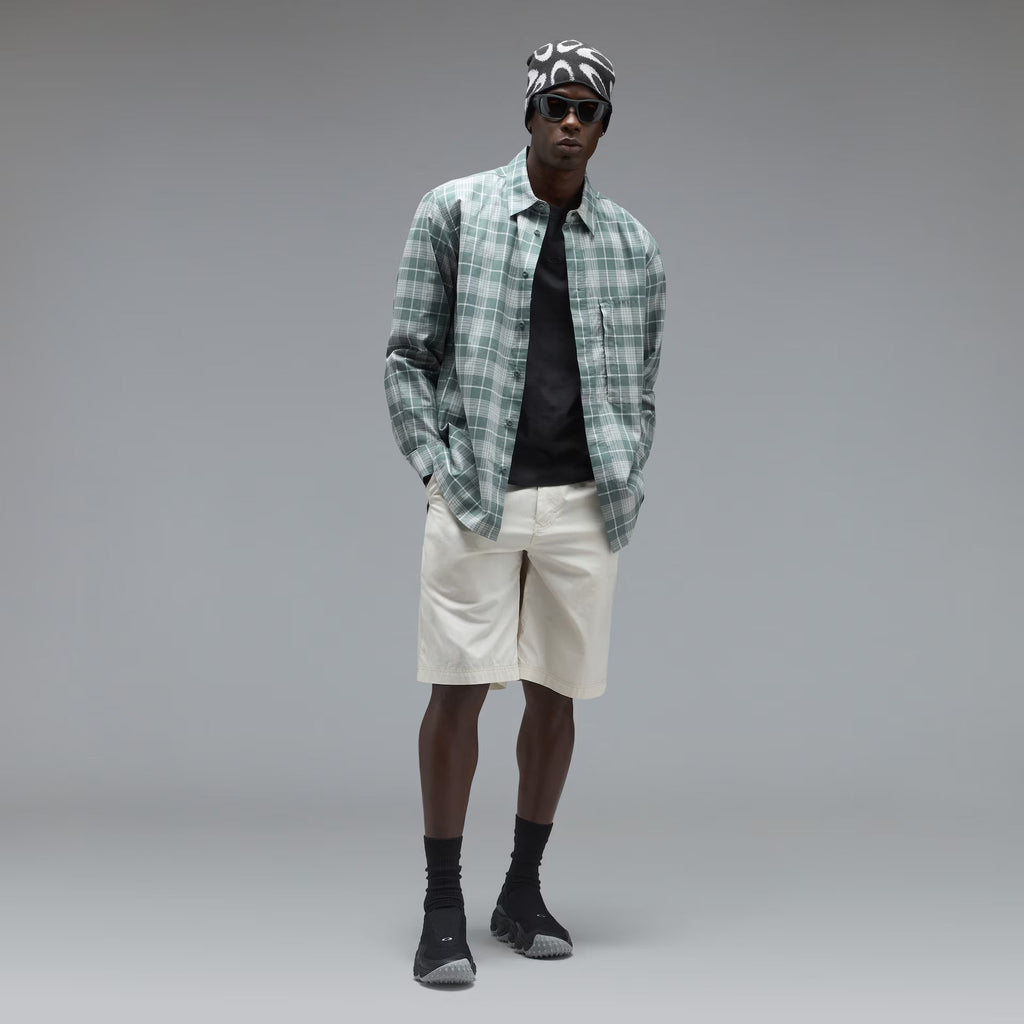 Oakley Men's Oak Light Plaid Shirt - Green