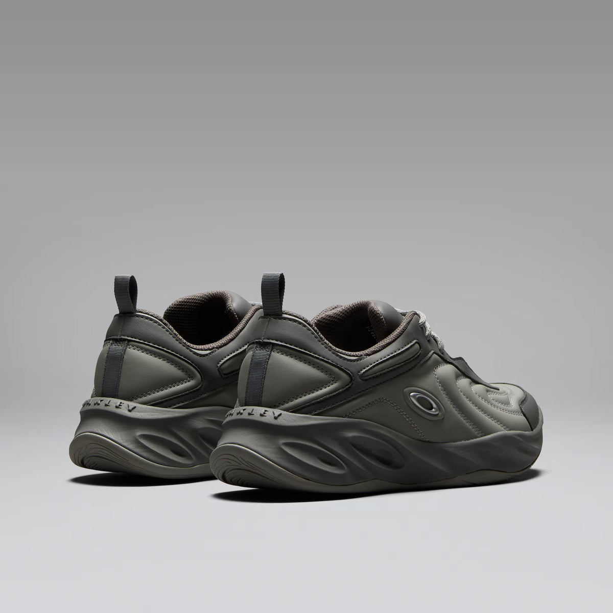 Oakley Men's Oakley Strike Baseline - Gray