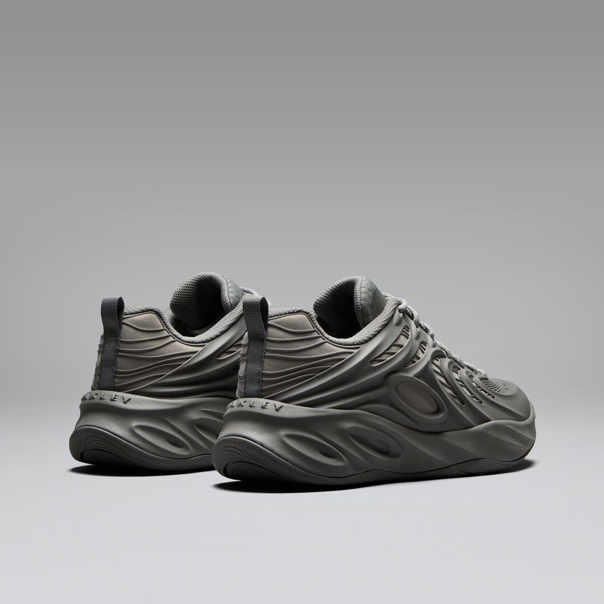 Oakley Men's Oakley Strike - Gray
