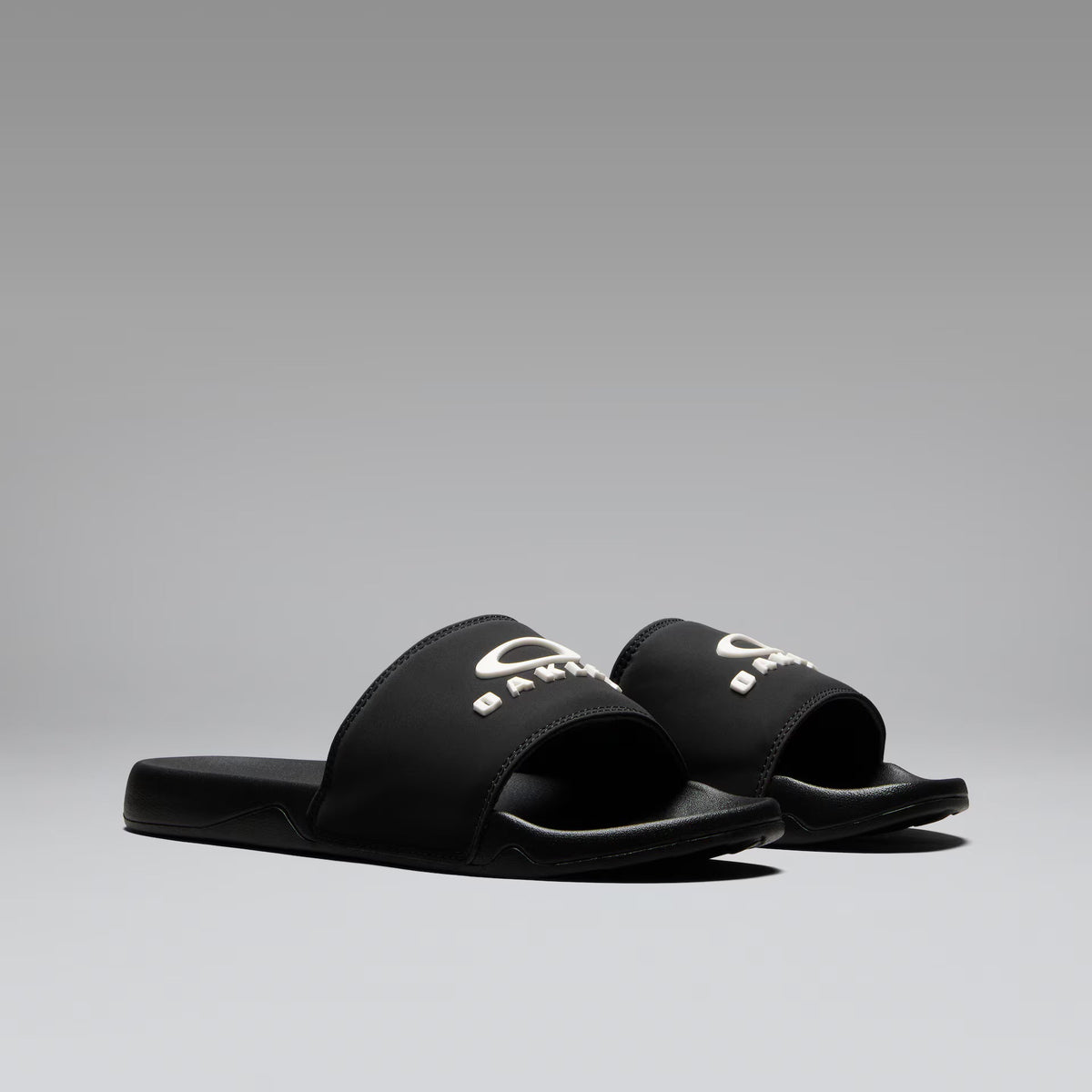 Oakley Men's Oakley Zuma Slide