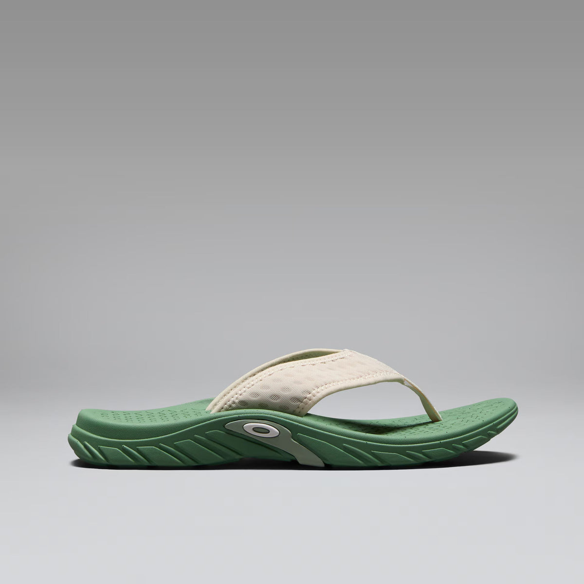 Oakley Men's Operative Flip Flop - Green