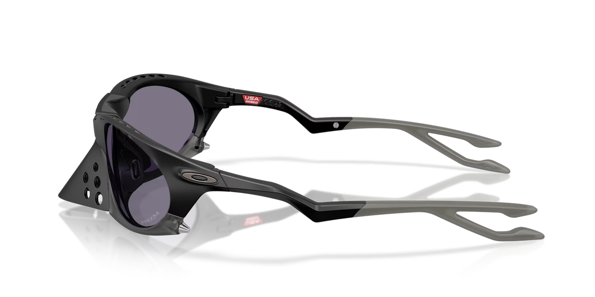 Oakley Men's Plantaris Sunglasses - Black