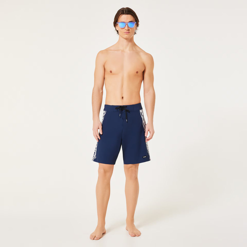 Oakley Men's Quiver Rc 19” Boardshort - Abyss