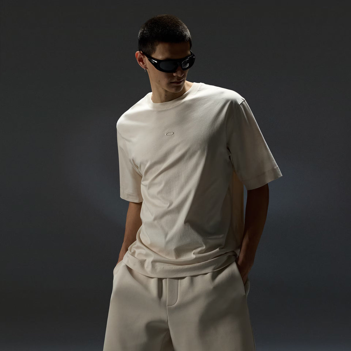 Oakley Men's Reserve Momento Protopia Tee - Mist