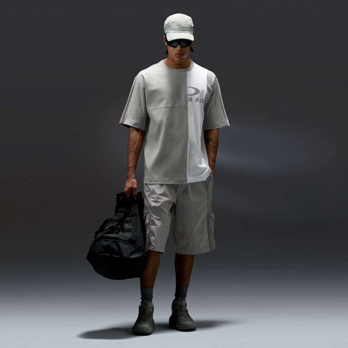 Oakley Men's Reserve Momento Tee