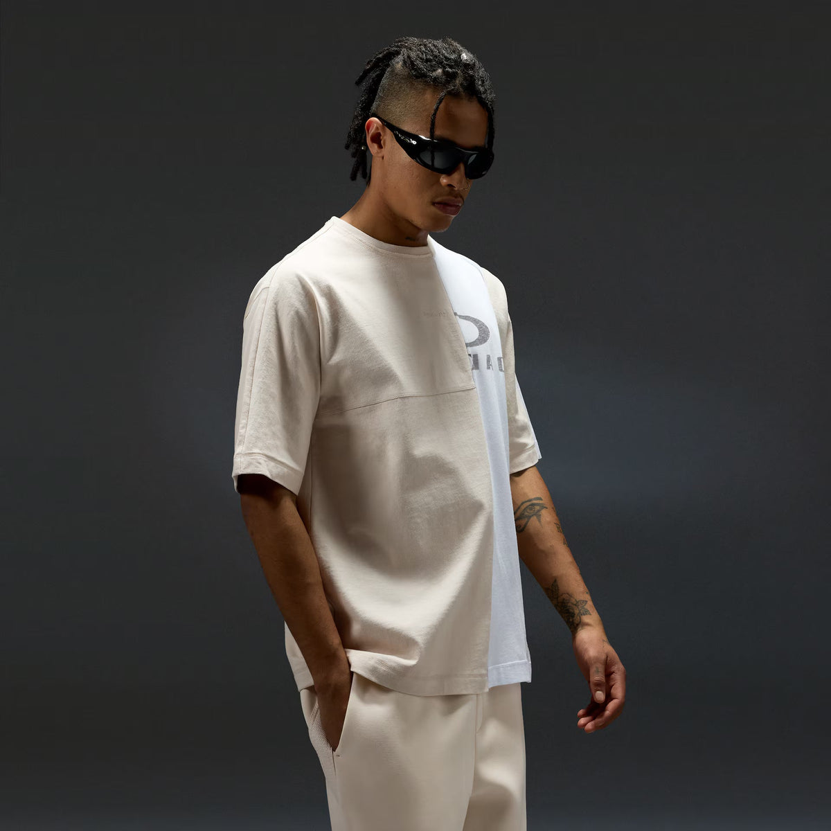 Oakley Men's Reserve Momento Tee - Mist