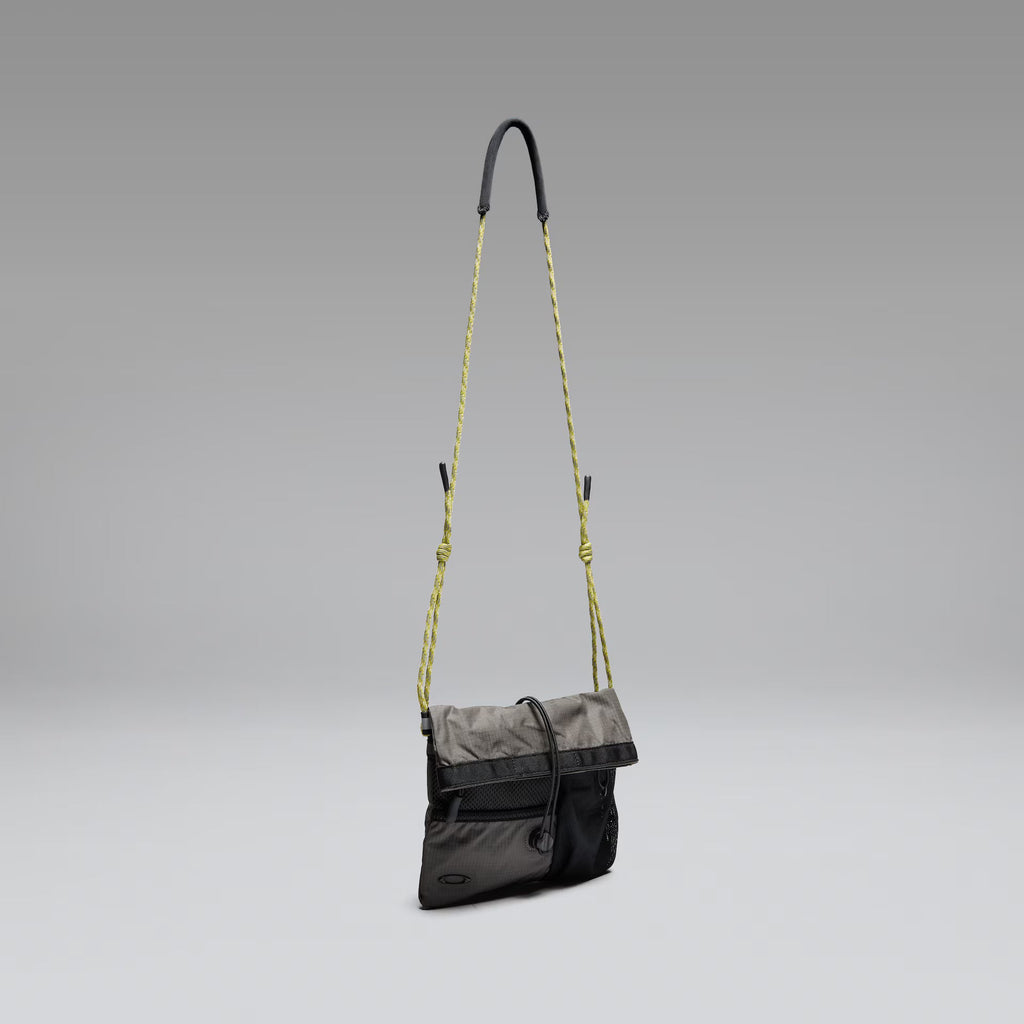 Oakley Men's Reserve Pouch