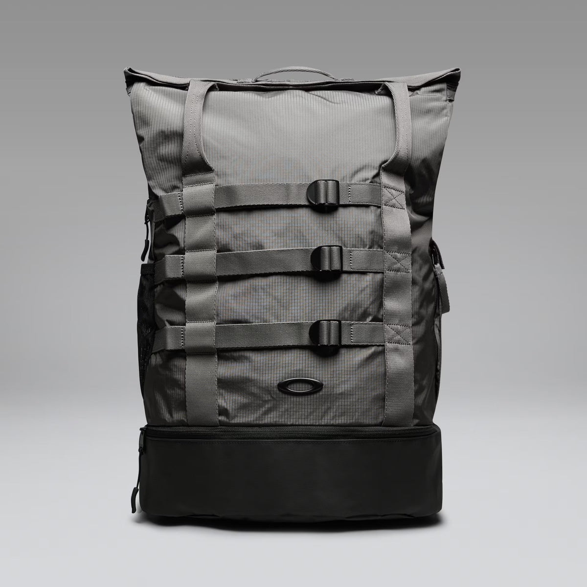 Oakley Men's Reserve Utility Bag