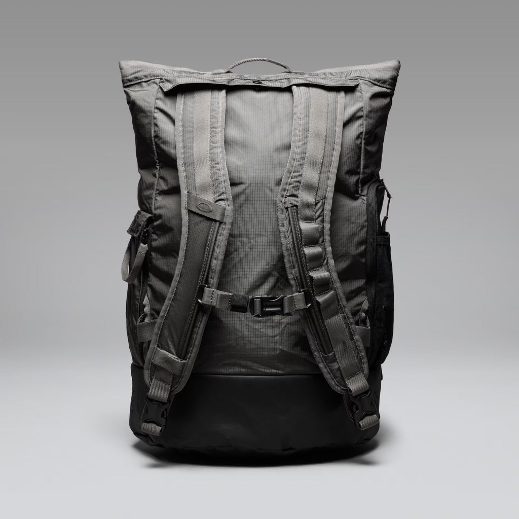 Oakley Men's Reserve Utility Bag - Gray