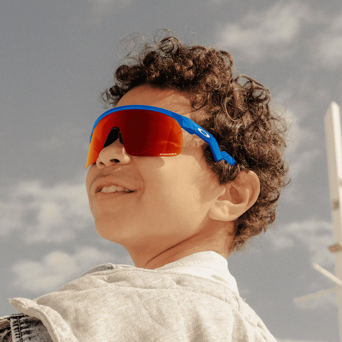 Oakley Men's Resistor (youth Fit) Sunglasses - Blue
