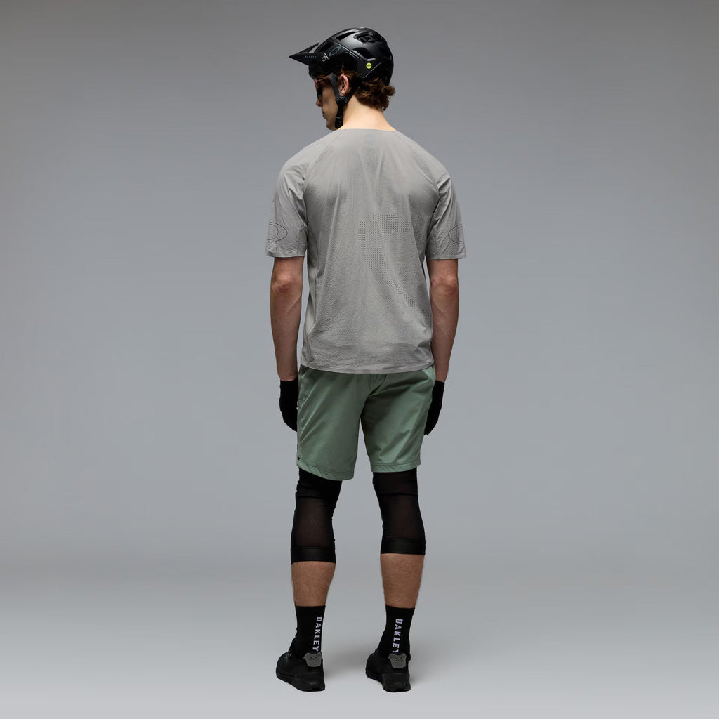 Oakley Men's Seeker Whip Lined Short - Green