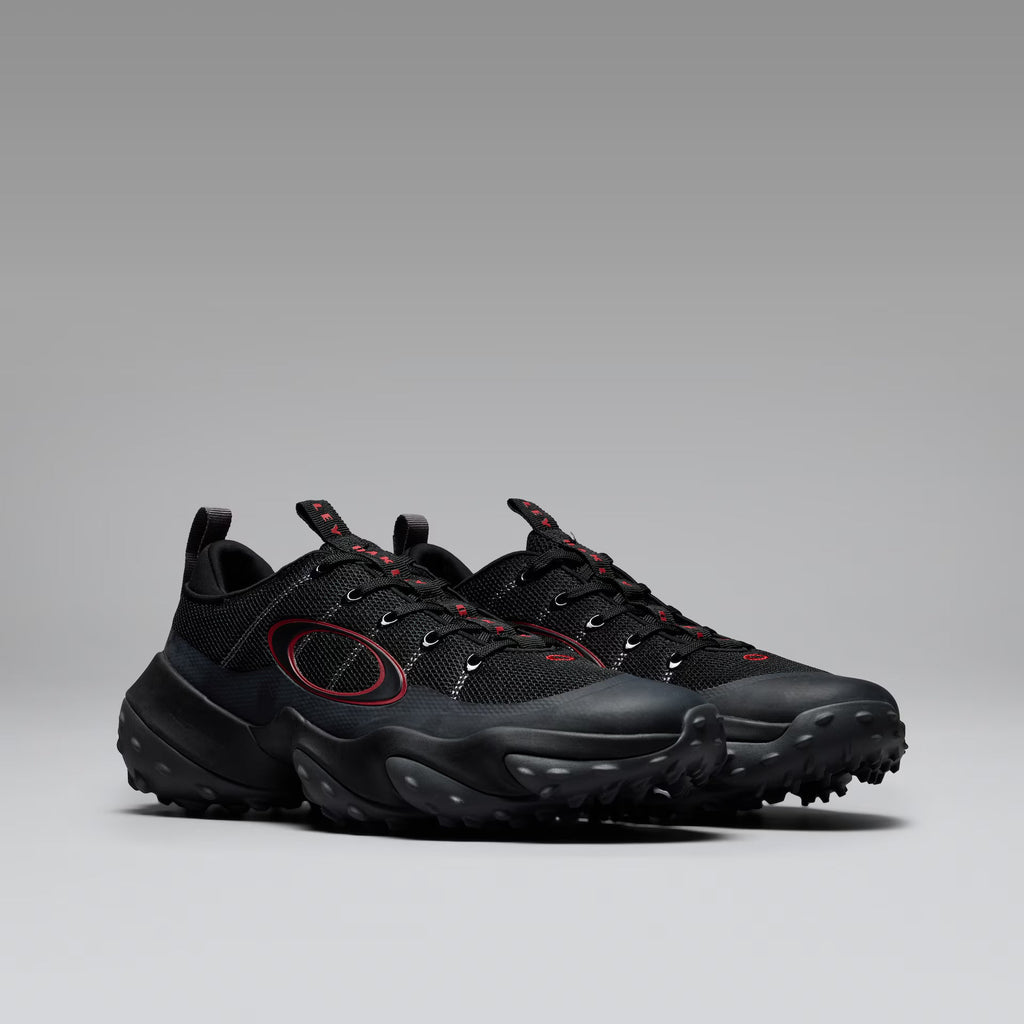 Oakley Men's Sierra Terrain - Black