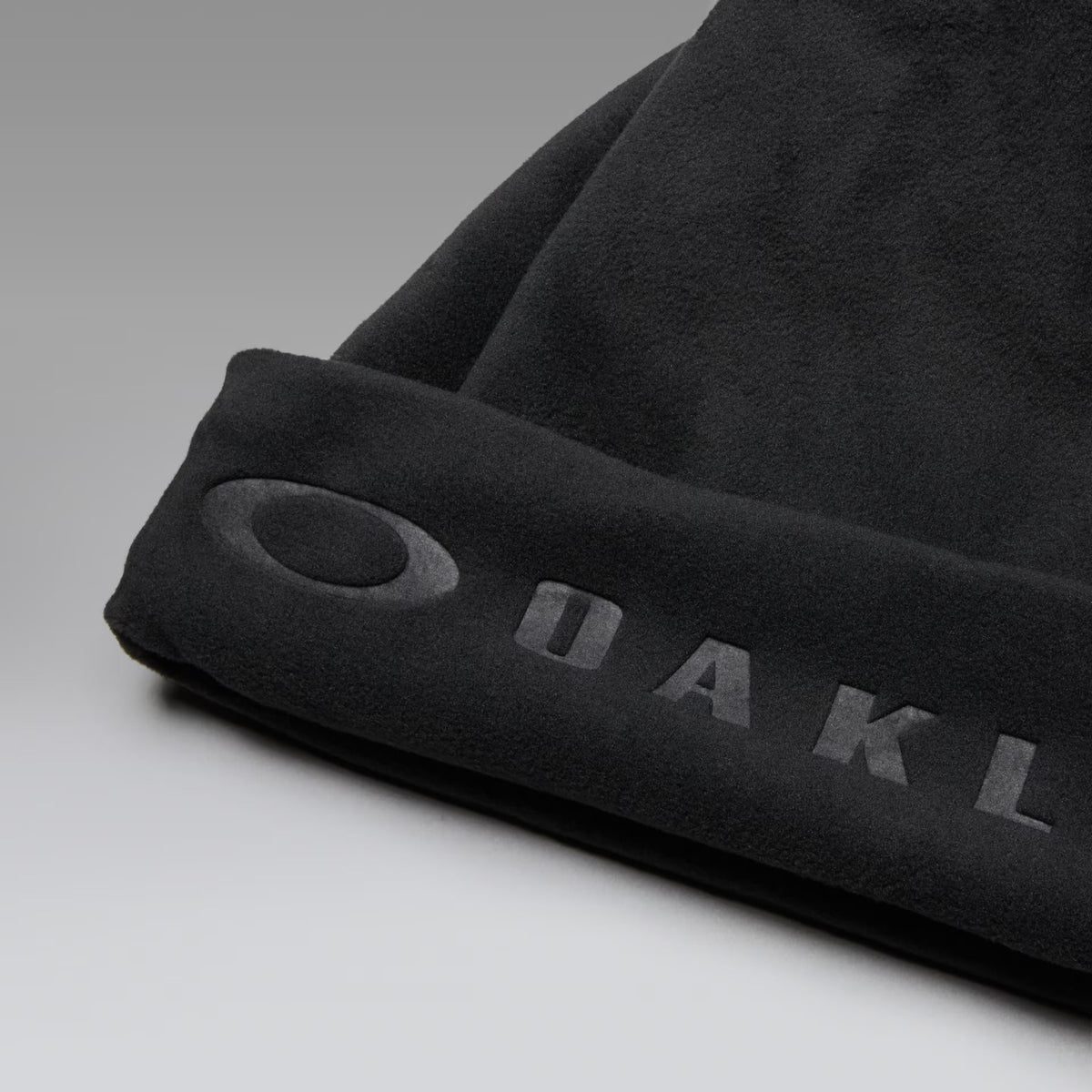 Oakley Men's Slush Polar Crown Beanie - Black