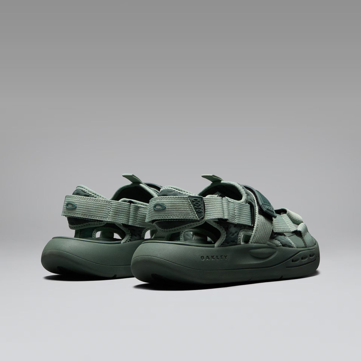 Oakley Men's Studio Sandal