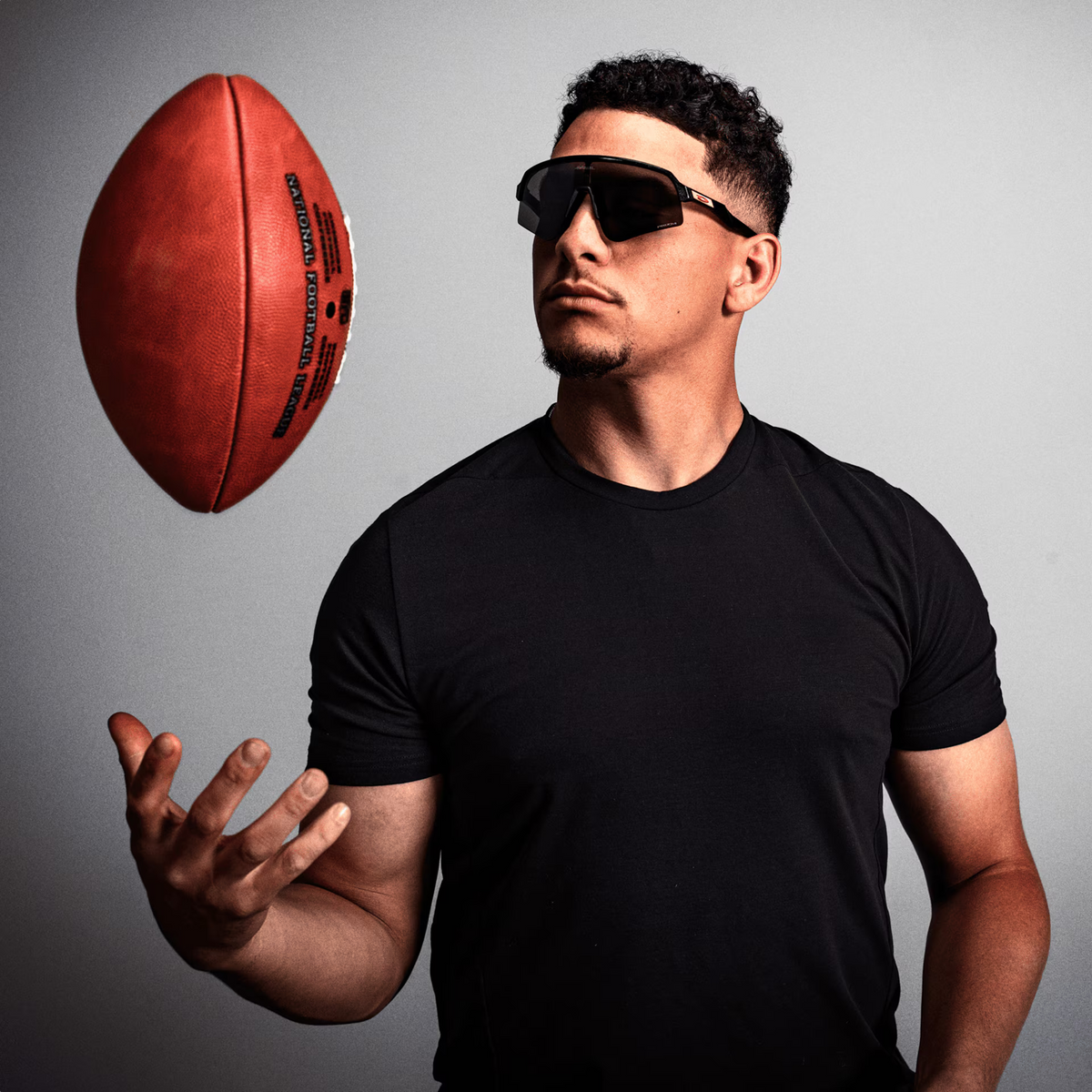 Oakley Men's Sutro Lite Sweep Patrick Mahomes Ii Collection Sunglasses - Dark Galaxy