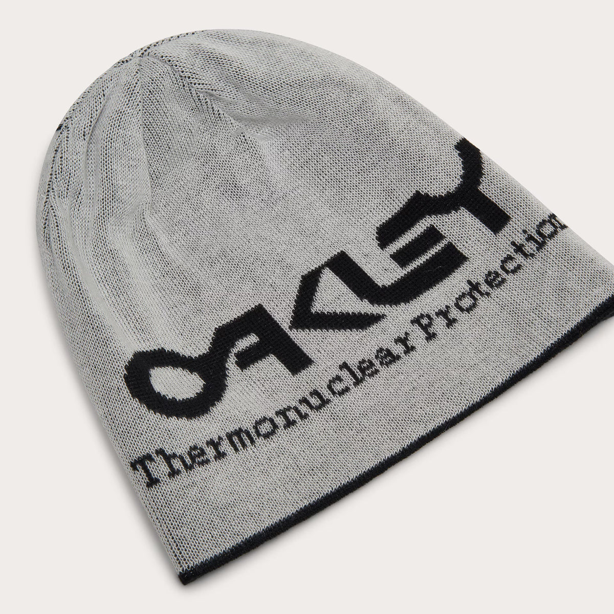 Oakley Men's Tnp Reversible Beanie - Black/White