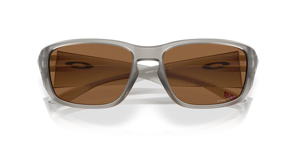 Oakley Men's Tourniquet Sunglasses - Grey